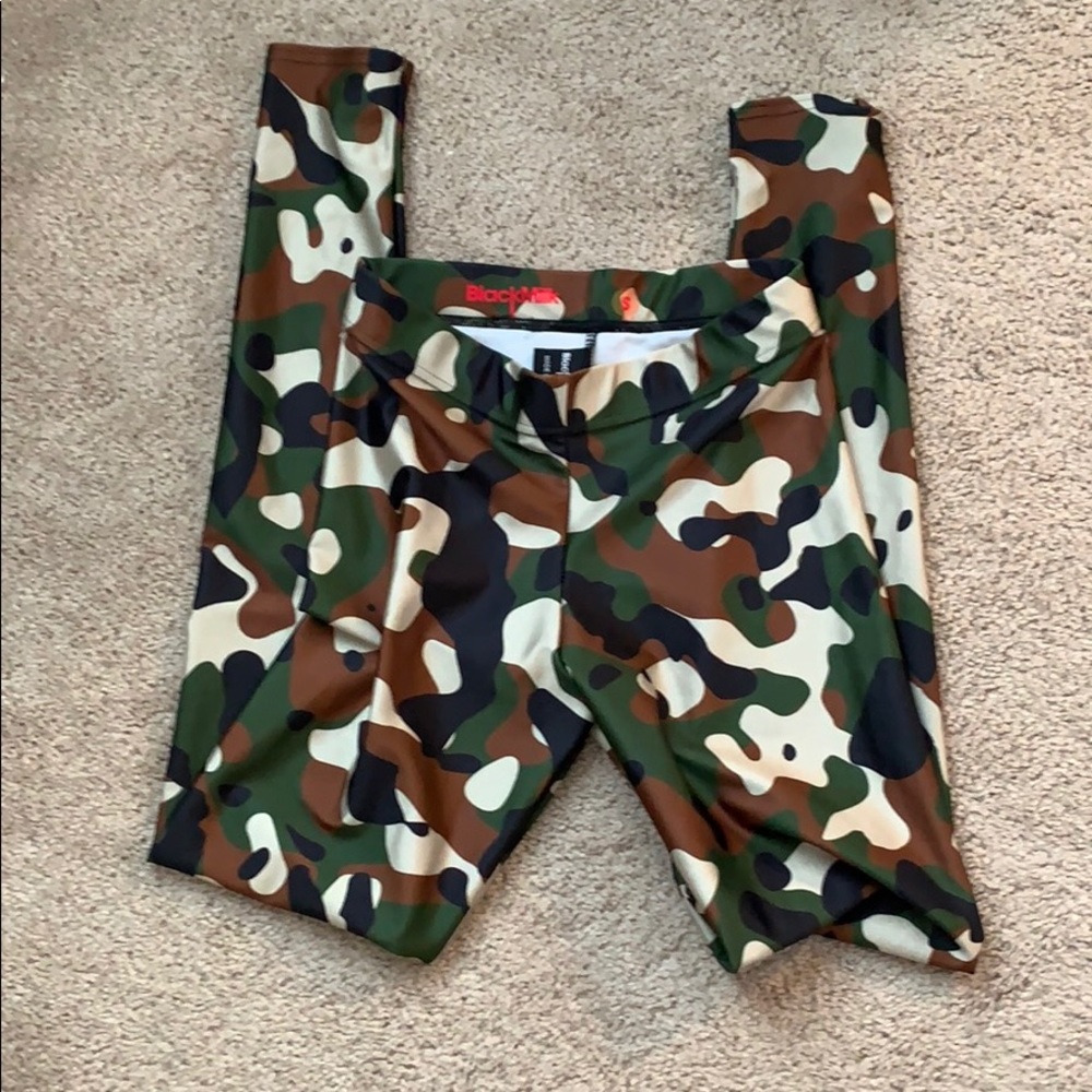 SOLD Black Milk Camo Leggings Small - Picture 3 of 3